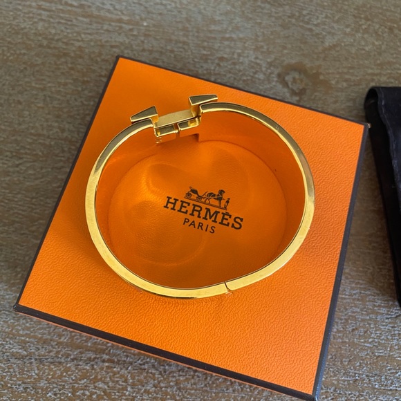 Hermes Clic Clac H Bracelet - Picture 15 of 16
